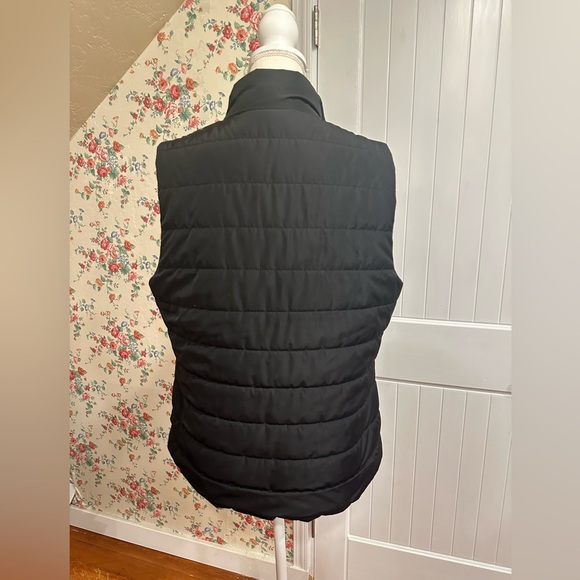 Michael Kors Black Quilted Vest with Gold Accents - Picture 4 of 8